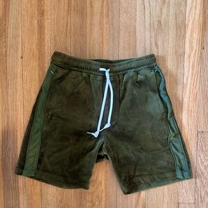 The Stampd Dusty Olive Walk Shorts Mens size Small // Terry cloth